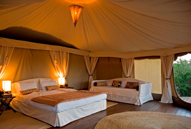 Luxury double tent bedroom